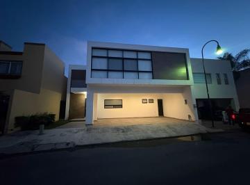 Casa de 4 habitaciones, Monterrey · Casa en Renta, Bosques del Vergel