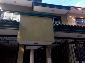 Casa de 4 habitaciones, Guadalajara · Venta de Casa Av Historiadores