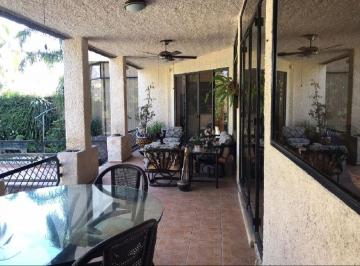 Casa de 4 habitaciones, Cuernavaca · Venta Casa en Privada con Seguridad y Alberca. Palmira, Cuernavaca, Morelos