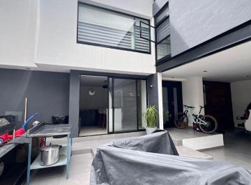 Casa de 4 habitaciones, León · Venta de Casa en Gran Jardin 4 Recamaras