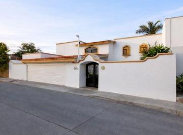 Casa de 3 habitaciones, Culiacán · Casa en Venta en Colonia Chapultepec