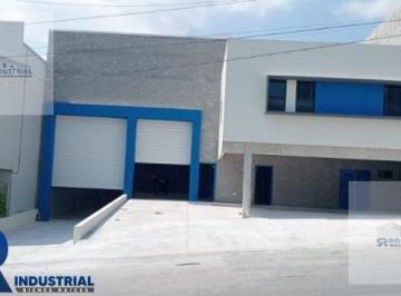 Bodega comercial · 1185m² · 8 Estacionamientos · Bodega en Renta en Santa Catarina