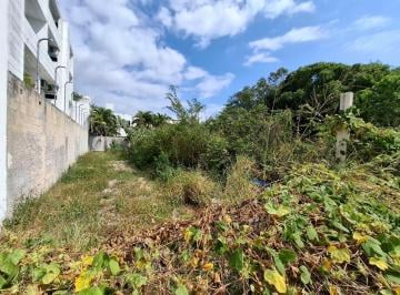 Terreno / Lote · 625m² · Terreno en Venta Estratégico en Ejido de Playa del Carmen – 625 m² Para Proyecto con Alta Plusvalía