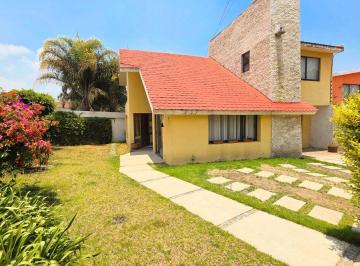 Casa de 3 habitaciones, Naucalpan de Juárez · Casa con Amplio Jardin y Vigilancia