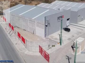 Bodega comercial · 1140m² · 5 Estacionamientos · Bodega en Renta Zona Santa Catarina