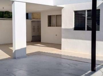 Casa de 7 habitaciones, Mérida · Renta de Casa Para Oficinas