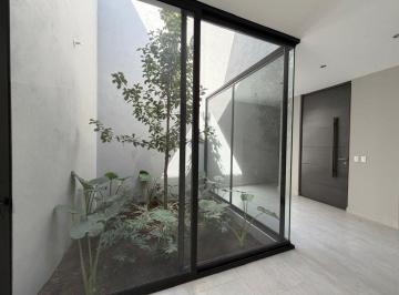 Casa de 3 habitaciones, Monterrey · Casa en Venta – Carretera Nacional, Brisas del Vergel.