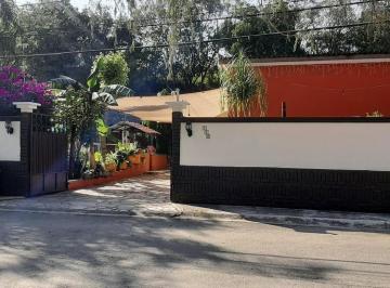 Quinta · 825m² · 2 Recámaras · 3 Estacionamientos · Bonita Quinta en Venta en El Cercado