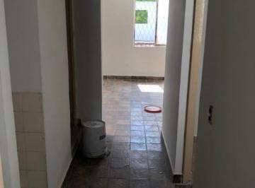 Casa · 290m² · 2 Recámaras · 2 Estacionamientos · Casa Para Remodelar en El Centro Mty.