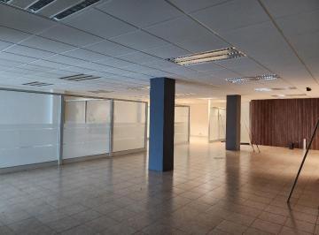 Oficina · 264m² · 2 Estacionamientos · Oficina en Renta Contry