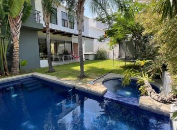Casa · 280m² · 4 Recámaras · 2 Estacionamientos · Paraíso Country Club Casa - Clave Cs457