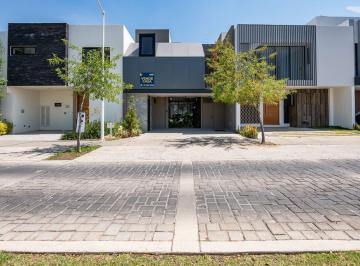 Casa en condominio · 200m² · 3 Recámaras · 2 Estacionamientos · Casa en Venta en Soare III