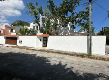 Casa de 8 habitaciones, Benito Juárez · Casa con 7 Departamentos en Venta – Supermanzana 19, Privada de Cráter.