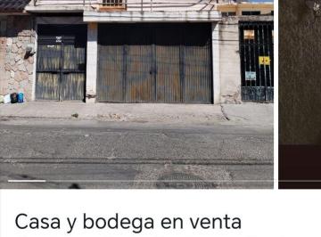 Casa de 3 habitaciones, Celaya · Vendo Casa con Bodega Cortazar