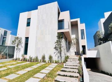 Casa de 4 habitaciones, Zapopan · Casa en Venta Puerta Las Lomas Zapopan