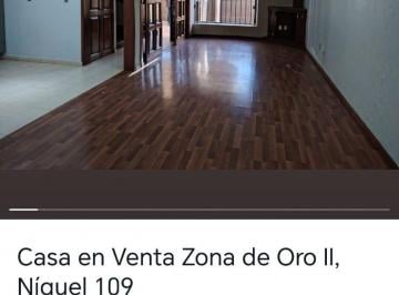 Casa de 5 habitaciones, Celaya · Casa en Venta, Finos Acabados,5 Recamaras, Colonia Zona de Oro II