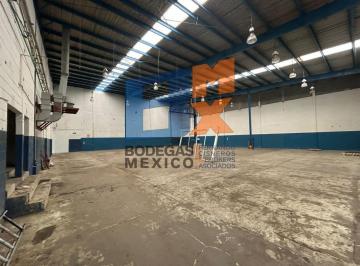 Nave industrial · 1500m² · 4 Estacionamientos · Bodega de 1,500 m² en Renta Ubicada en Blvd. Aeropuerto
