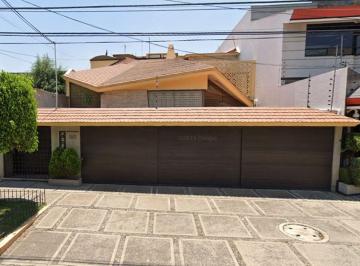 Casa de 6 habitaciones, Naucalpan de Juárez · ¡Venta de Casa, en Excelente Estado! en Ciudad Satelite