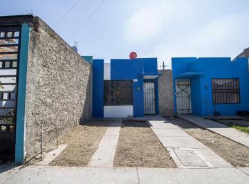 Casa · 60m² · 1 Recámara · 1 Estacionamiento · Casa Remodelada en Lomas del Mirador Jalisco
