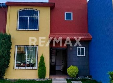 Casa en condominio de 3 habitaciones, Toluca · Casa en Venta en Hacienda La Galia, Toluca