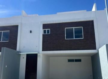 Casa de 3 habitaciones, Puebla · Renta de Casa Nueva en Fraccionamiento Los Alcatracesjunto a Los Héroes Puebla 1a Sección