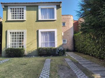 Casa · 3 Recámaras · 2 Estacionamientos · Casa en Renta Fracc. Hacienda de Las Fuentes, 3 Recamaras