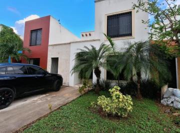 Casa · 3 Recámaras · 2 Estacionamientos · Casa en Santa Fe