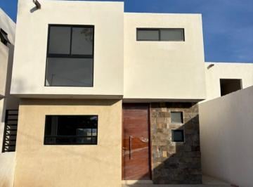 Casa · 126m² · 3 Recámaras · 2 Estacionamientos · Casa en Rancho o Rancheria La Estancia de Comanjilla