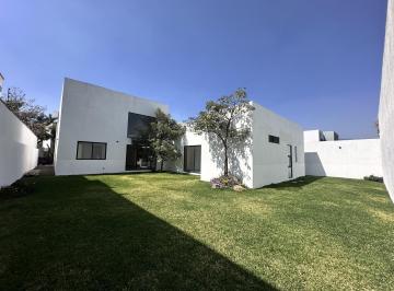 Casa · 395m² · 3 Recámaras · 2 Estacionamientos · Casa en El Mascareño