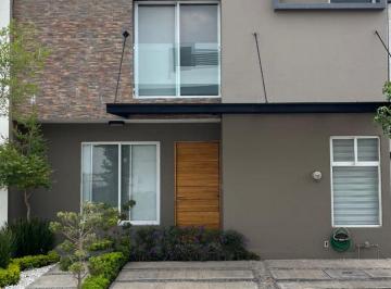 Casa en condominio de 3 habitaciones, Zapopan · Oportunidad Casa en Venta, Valle Imperial, Coto Almendro.