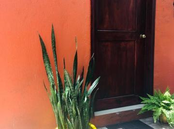 Entrada · Mini Departamento / Estudio Amueblado