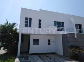 Casa en condominio · 157m² · 3 Recámaras · 2 Estacionamientos · Casa Acropolis
