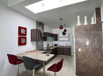 Casa de 3 habitaciones, León · Renta de Casa Amueblada en Gran Jardin