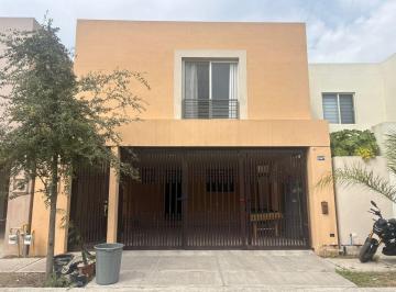 Casa de 3 habitaciones, Apodaca · Casa en Venta en Paraje Santa Rosa Sur Apodaca Equipada