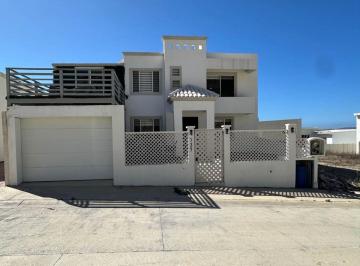 Casa de 3 habitaciones, Ensenada · Casa en Venta – Colinas del Sauzal, Sección Colinas del Golfo · Ensenada, B. C. totalmente Amueblada