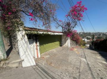 Casa · 304m² · 4 Recámaras · 4 Estacionamientos · Casa Sola en Venta en Los Presidentes, Temixco, Morelos