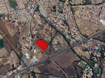 Terreno / Lote · 13400m² · Terreno en Venta en Salida a Páztcuaro Morelia 1.3 Hectáreas Escriturado