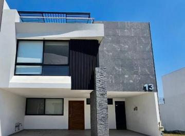 Casa de 3 habitaciones, San Andrés Cholula · Hermosa Casa en Lomas de Angelopolis Excelente Diseño