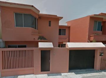 Casa de 3 habitaciones, Veracruz · Casa en Venta en Floresta Veracruz