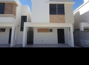 Casa · 3 Recámaras · Casa - Residencial Apodaca