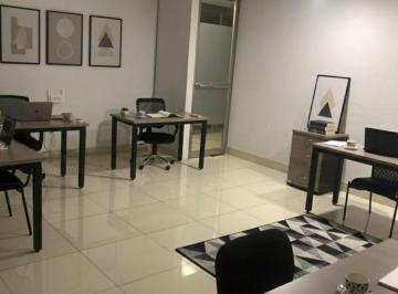 Oficina , Guadalajara · Oficina en Country Club, Ideal Para 7 Personas