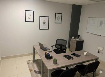 Oficina , Guadalajara · Oficina Ubicada en Country Club