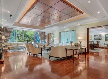 Departamento de 3 habitaciones, Miguel Hidalgo · Departamento de Lujo Lomas Altas | Ubicado en Cerrada Triple Seguridad | 620 m² Int + 270 m² Jardín