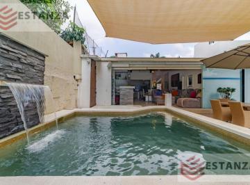 Casa · 380m² · 6 Recámaras · 4 Estacionamientos · Delicias Casa - Clave Cs608