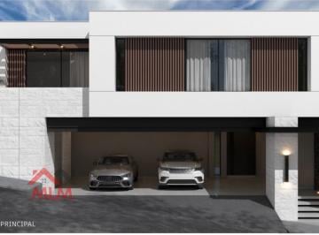 Casa · 490m² · 3 Recámaras · 3 Estacionamientos · Casa en Venta en Castasños del Vergel en Carretera Nacional