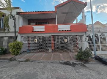 Casa · 262m² · 4 Recámaras · 2 Estacionamientos · Casa en Venta en Rincón de La Primavera, Monterrey Nuevo León