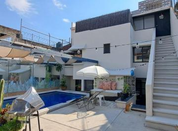 Casa · 326m² · 5 Recámaras · 2 Estacionamientos · Prados de Cuernavaca Casa - Clave Cs544