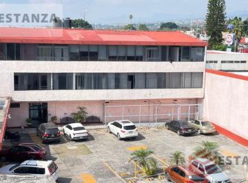 Oficina · 35m² · 1 Recámara · 1 Estacionamiento · Lomas de La Selva Oficina - Clave Or452