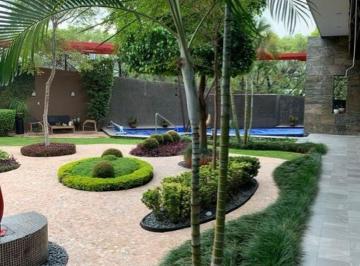 Casa · 580m² · 2 Recámaras · 2 Estacionamientos · Sumiya Casa - Clave Cs458