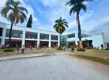 Local comercial , Cuernavaca · C Locales Comerciales Sobre La Mejor Av de Cuernavaca Varias Medidas!